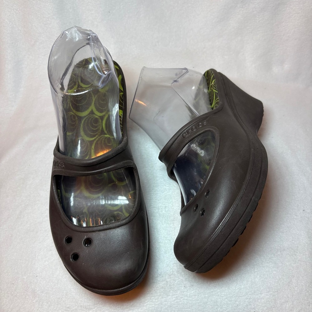 Crocs Saffron Brown Wedge Mary Jane Sandals Women Size 8 Espresso